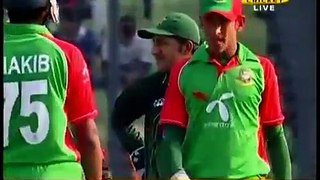 Shahid Afridi 5 wickets vs Bangladesh 1st ODI 2011