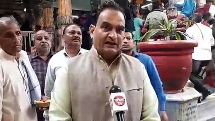 द्वारिकाधीश मंदिर में रसिया गायन