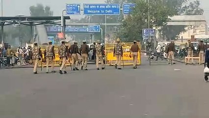 दिल्‍ली-गाजियाबाद बॉर्डर से नहीं जाने दी जा रही हैं गाड़ियां