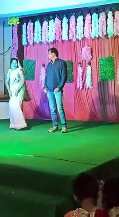 होशंगाबाद जिले की एक महिला पार्षद ने शादी समारो...