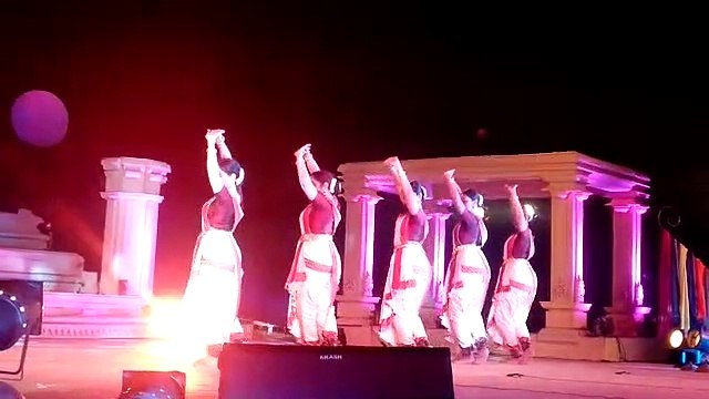 सौंदर्य, कला और आध्यात्म का नृत्य में दिखा संगम