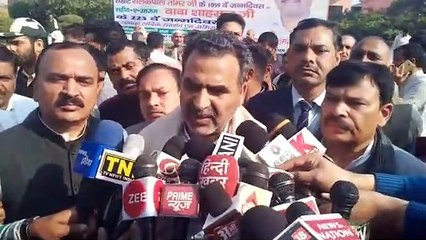 केंद्रीय मंत्री बोले- देश को तोड़ना चाहते हैं ओवैसी, दो दिन में खत्म होगा शाहीन बाग का धरना