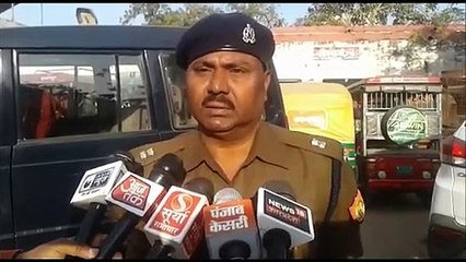 सिपाही ने की खुदकुशी, पर्स में मिले रुपये व मोबाइल नंबर