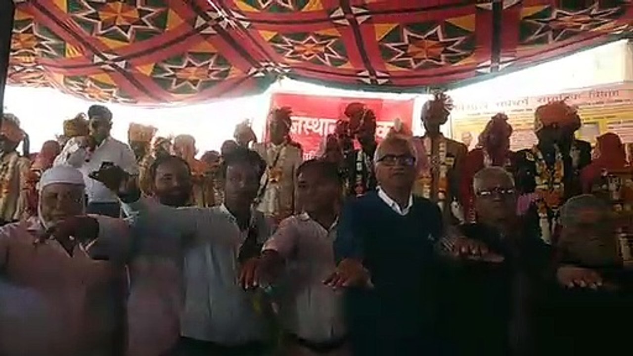 swarnim bharat : स्वर्णिम भारत के तहत हिन्दू-मुस्लिम समुदाय के 53 नव-जोड़ों ने ली स्वच्छता की शपथ