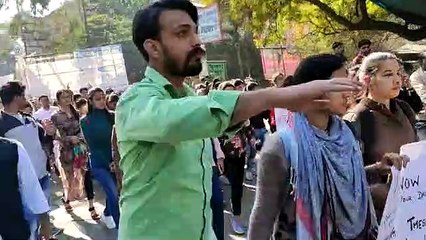 चौधरी चरण सिंह विश्वविद्यालय की छात्रा से दुष्कर्म का मामला