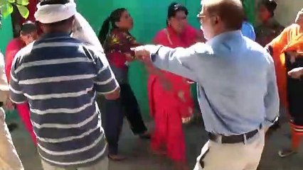 .... आखिर भिलाई में महिलाओं ने क्यों डाला खुद पर मिट्टी तेल