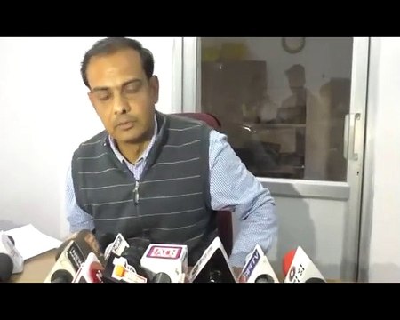 भ्रष्टाचार निरोधक ब्यूरो की टीम ने गुरुवार को अंबामाता थाने के हेड कांस्टेबल गिरफ्तार