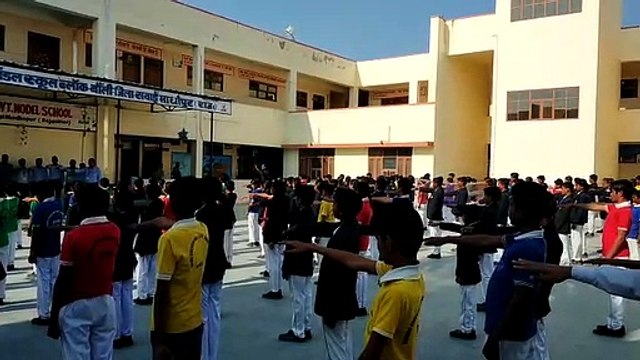 राजस्थान पत्रिका स्वर्णी भारत कार्यक्रम में छात्र-छात्राओं ने ली स्वच्छता की शपथ