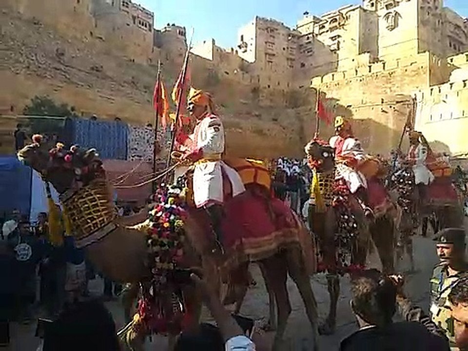 मरुधरा की लोक संस्कृति की झलक व चहुंओर छाई इन्द...