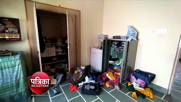 चोरों ने जेवर और नकदी उड़ाई