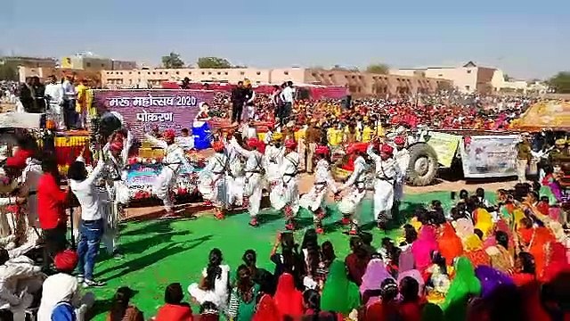 Desert Festival 2020: शोभायात्रा के साथ बहुआयामी कार्यक्रमों में उमड़ा जन सैलाब