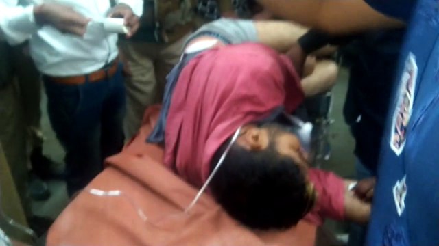 थाने से महज 50 मीटर की दूरी पर दिन दहाड़े फिल्मी स्टाइल में फायरिंग