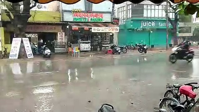 VIDEO : बारिश से तरबतर हुआ शहर, बिलासपुर सहित अन्य जिलों में जमकर बरसे बदरा