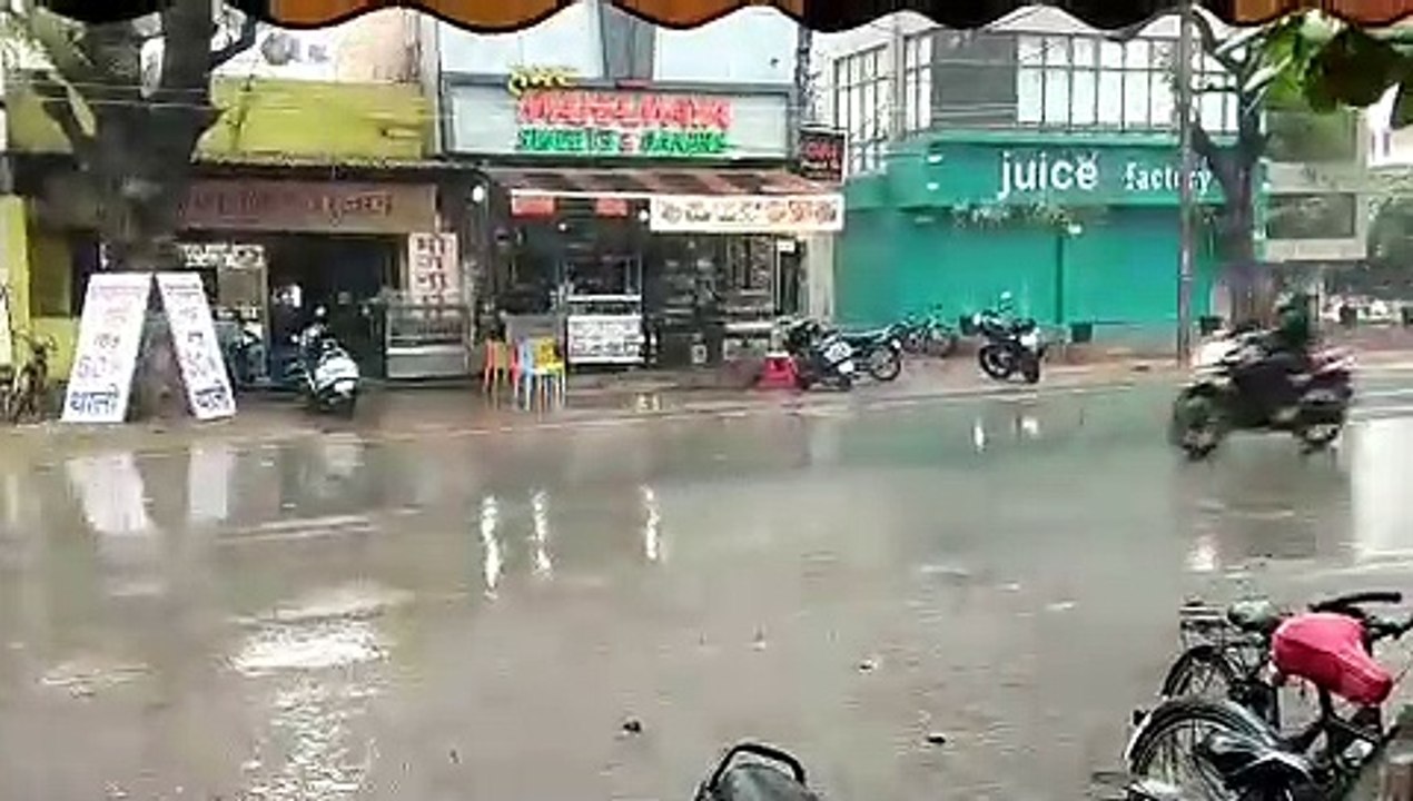 VIDEO : बारिश से तरबतर हुआ शहर, बिलासपुर सहित अ...