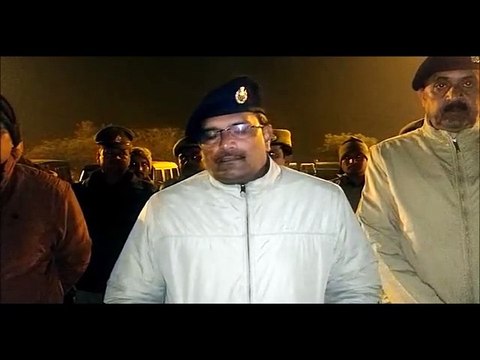 Noida: DCP ने सभी पुलिस अधिकारियों व कर्मियों को रात में 2 बजे Yamuna Expressway पर बुलाकर दिए ये निर्देश