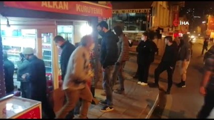 Sokağa çıkma yasağı sonrası vatandaşlar fırınlara akın etti
