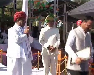 पत्रिका के दिनेश शर्मा और हिमांशु धवल सम्मानित