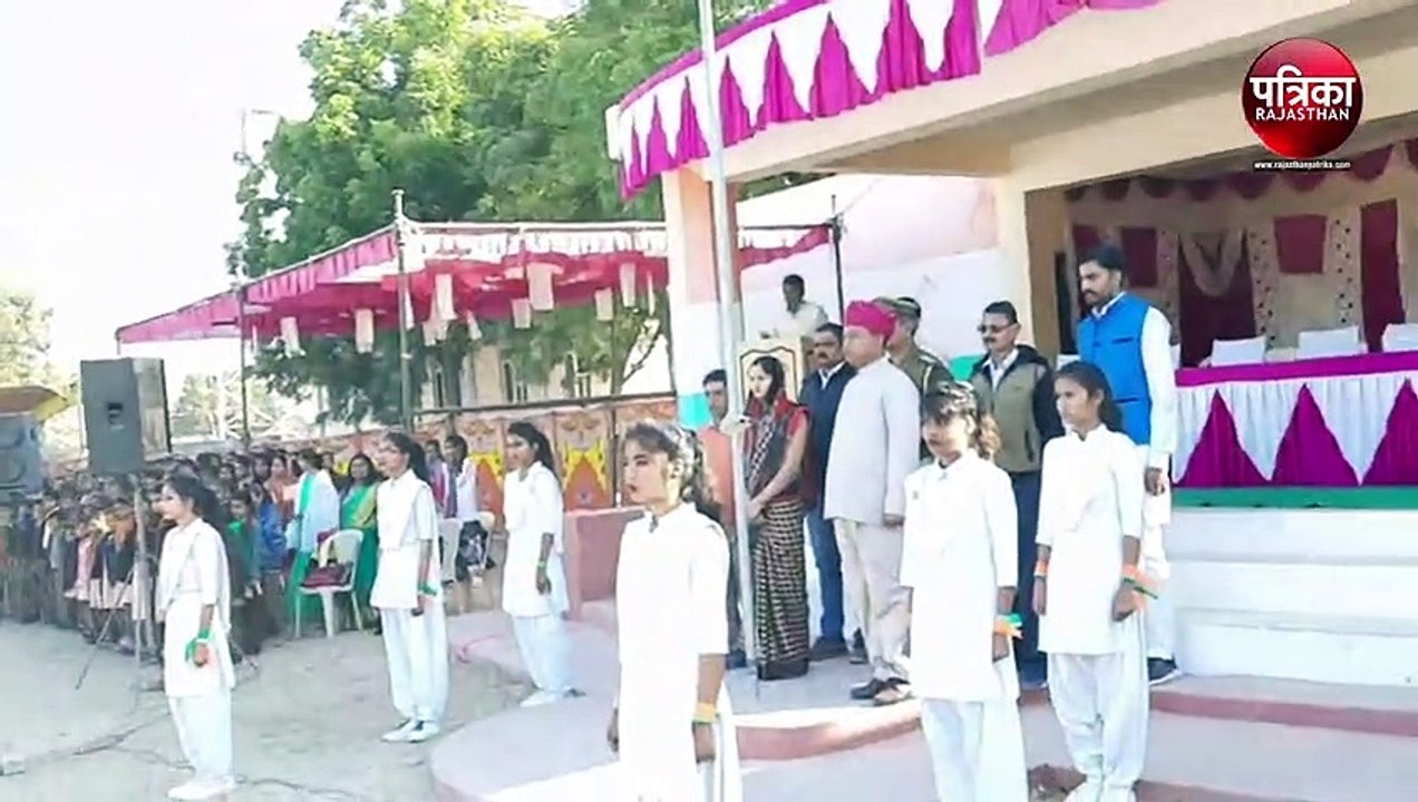 VIDEO : सफाई को हां, प्लास्टिक को ना की ली शपथ
