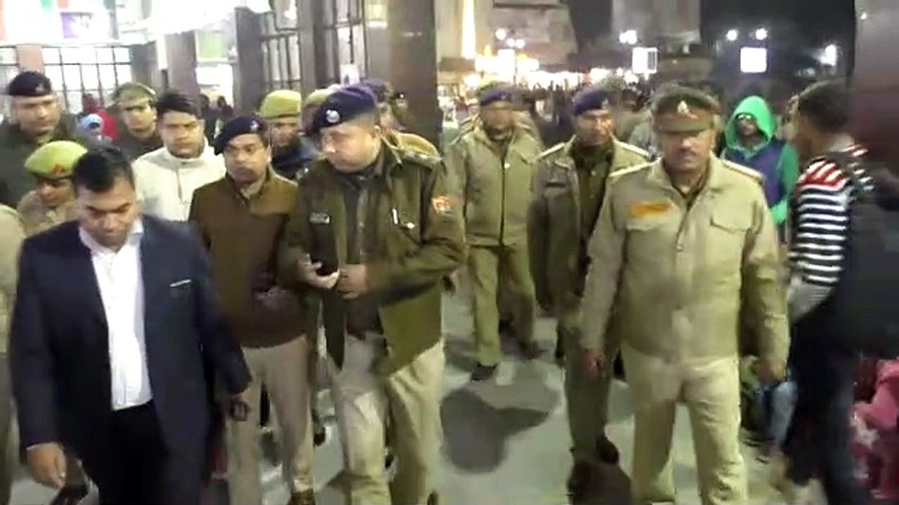 गणतंत्र दिवस को लेकर पुलिस अलर्ट, चला सघन चेकिंग अभियान