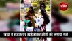 Richa Chaddha Offers Free Hugs To People On The Street On National Hug Day
