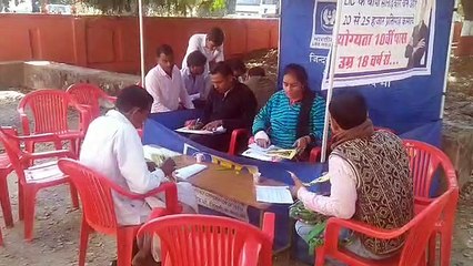 रोजगार शिविर में उमड़े युवा