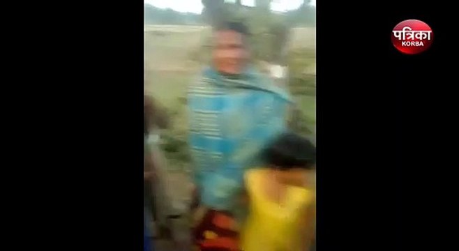 यात्रियों से भरी विरक बस ट्रेलर से टकराई, 13 यात्री घायल