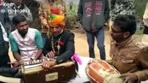 viral video of groom singing songs in his own wedding in jodhpur