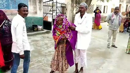 पंचायतराज चुनाव : 100 वर्षीय पूरी रावत ने उत्साह के साथ किया मतदान