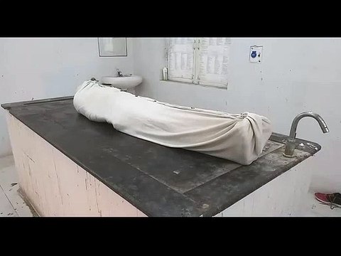 विवाहिता की संदिग्ध परिस्थिति में मौत, एक लेटर मिलने के बाद पुलिस ने तीन को हिरासत में लिया