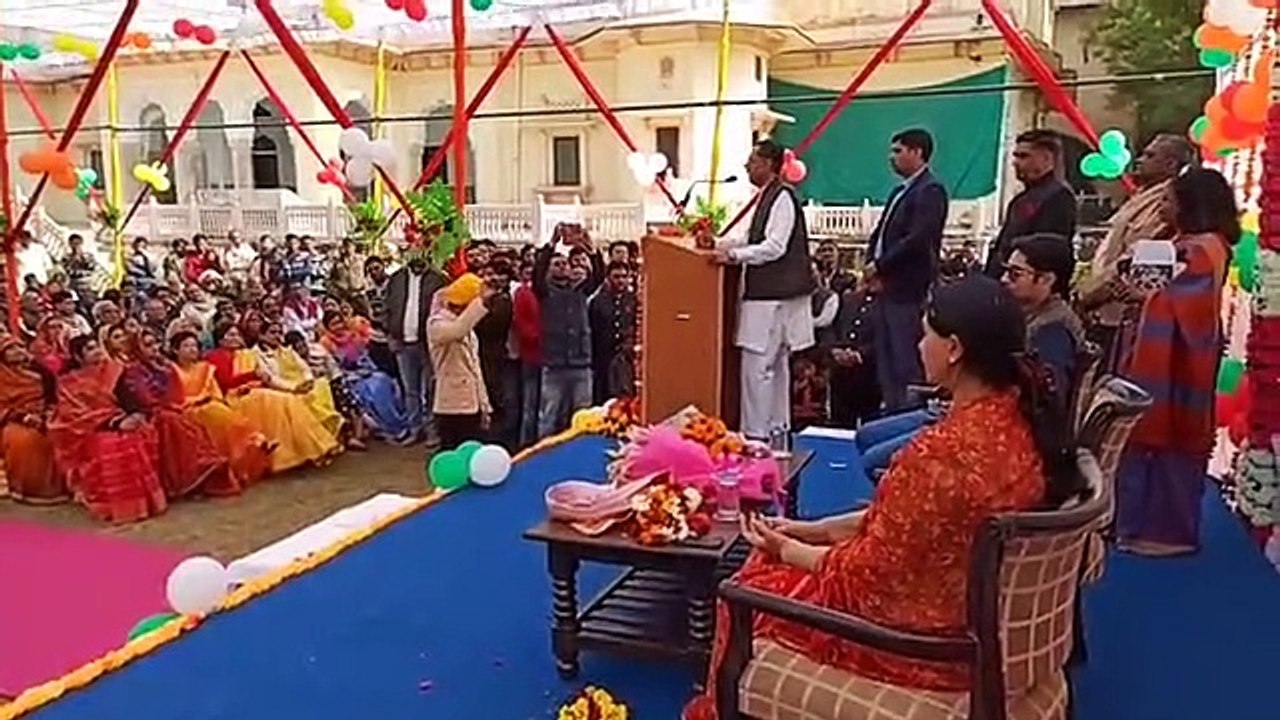 अलंकरण समारोह में सम्मानित हुए प्रतिभागी