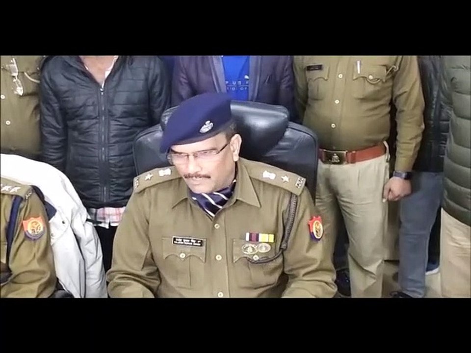 ऑन डिमांड शराब की सप्लाई करने वाले दो तस्कर गिरफ्तार