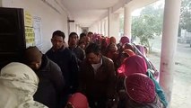 उत्साह अपार : मतदान केन्द्रों पर लगी कतार