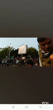 सांसद हनुमान बेनीवाल पर हमला, गिरेबान पकड़ा