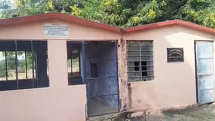 सर्द मौसम में तंबुओं में रात गुज़ारने की मजबूरी