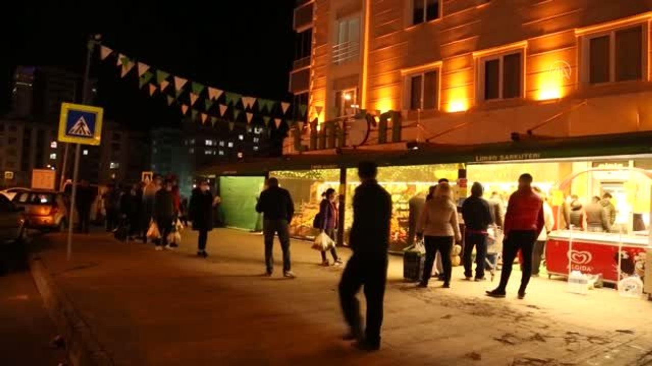 Sokağa çıkma yasağı öncesinde yoğunluk yaşandı