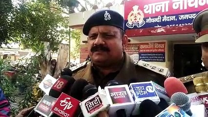 चोरों ने गैस गोदाम से 60 सिलेंडरों पर हाथ किया साफ, ऐसे आए पुलिस की पकड़ में, देखें वीडियो