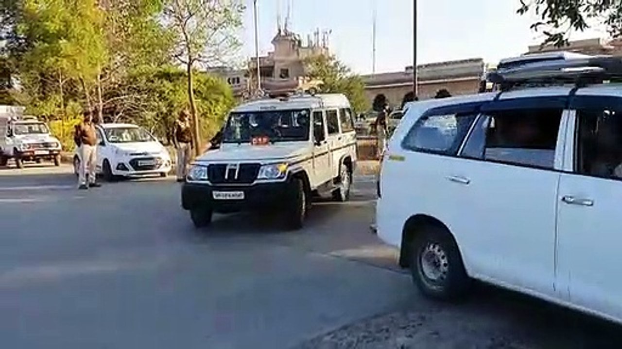 मंगलवार को शाम ७ बजे से होलकर स्टेडियम में होगा मैच