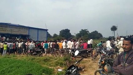 Long queues for urea