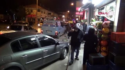 Beyşehir'de sokağa çıkma yasağını duyanlar uzun kuyruklar oluşturdu