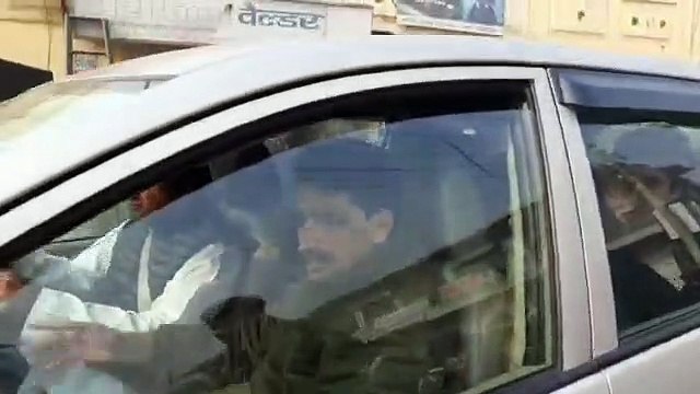 Breaking: हिंसा में मारे गए युवक नूर के परिजनों से मिलने मुजफ्फरनगर पहुंचीं प्रियंका गांधी