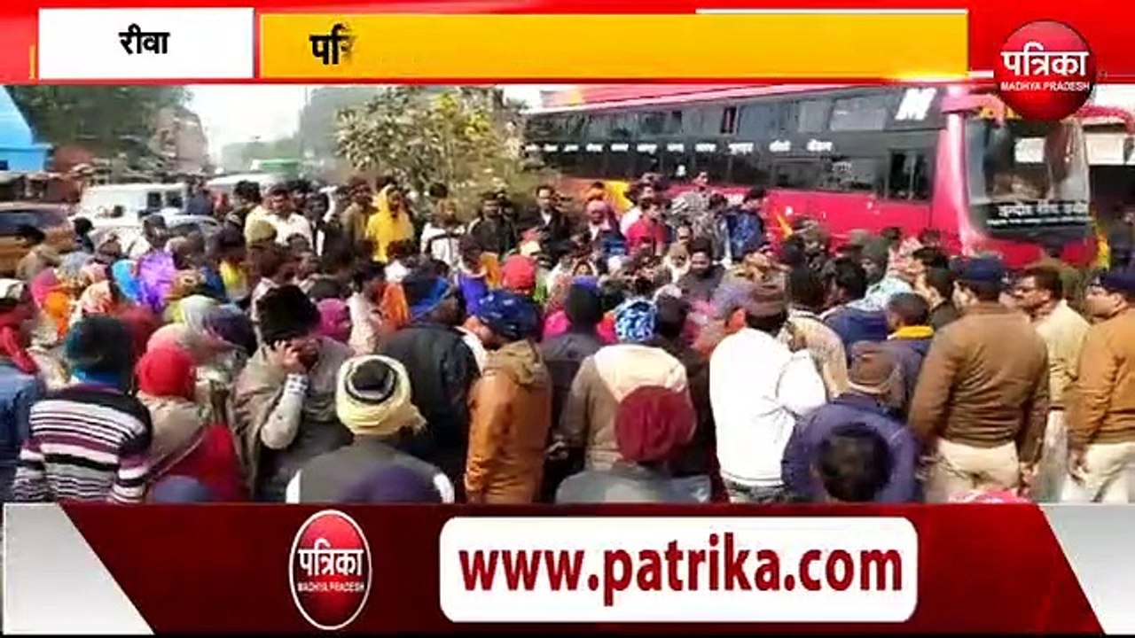 डेढ़ महीने पहले नदी में डूबे युवक का शव मिला, परिजन ने हत्या के शक में किया चक्काजाम