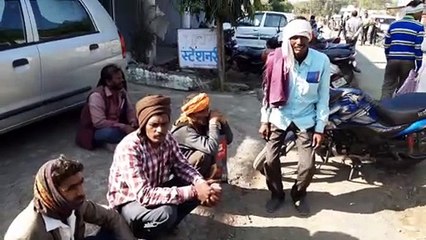 शिविर में नहीं पहुंचे सभी बैंक, किसान होते रहे परेशान