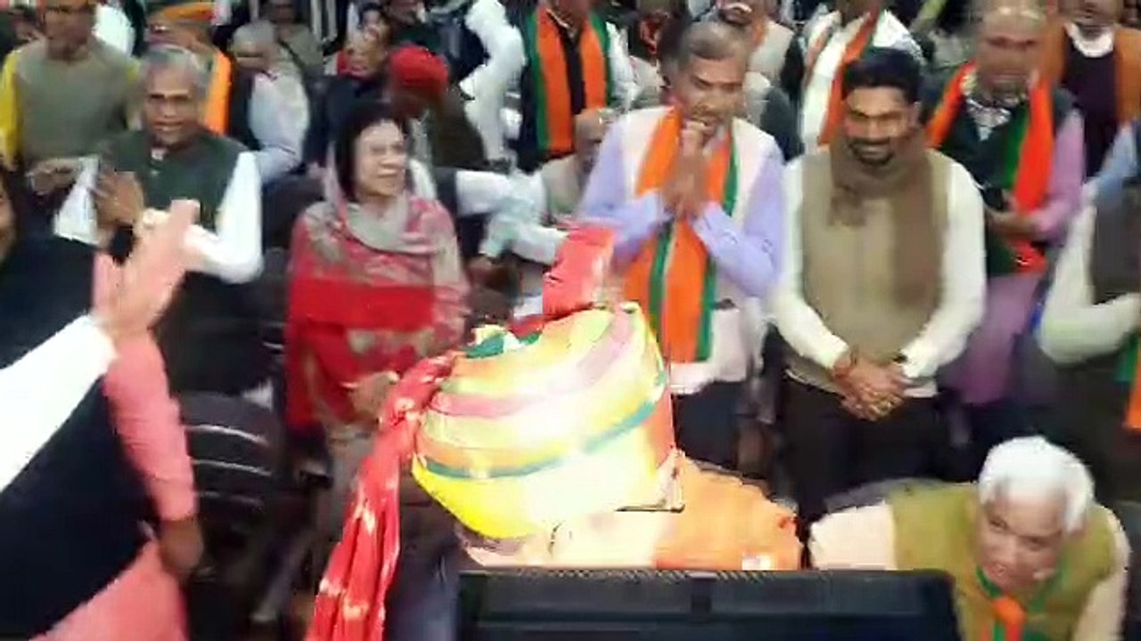 डाॅ. सतीश पूनियां ने प्रदेशाध्यक्ष का नामांकन दाखिल किया