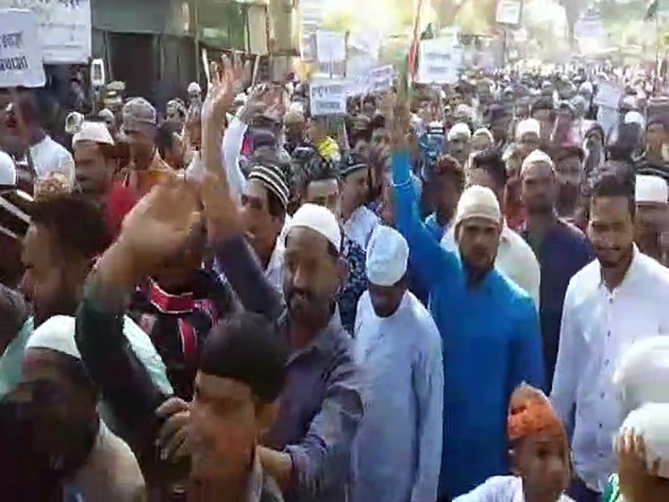 सीएए व एनआरसी के विरोध में उपखंड अधिकारी कार्यालय पर प्रदर्शन कर जताया रोष