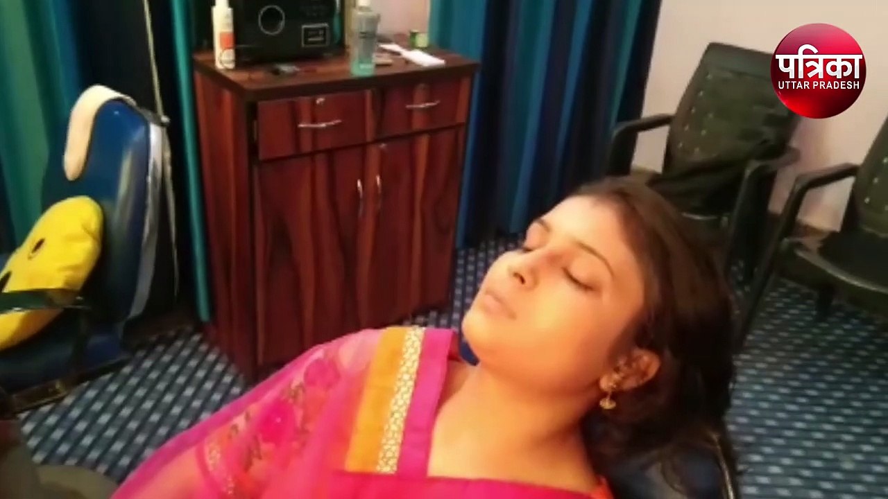 Beauty Tips: सर्दी में अपने चेहरे की सुंदरता बनाए रखने के लिए करें लाइट मेकअप