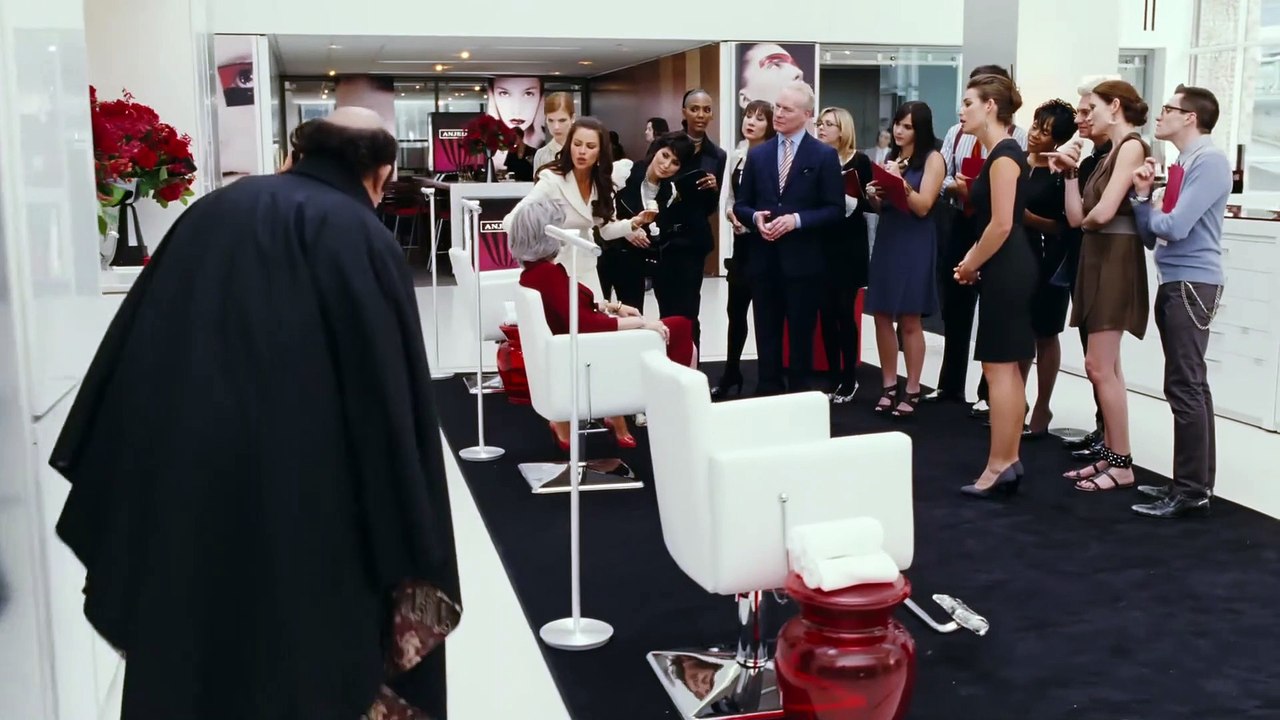 The Smurfs movie - clip with  Hank Azaria and Sofía Vergara - The Genius That Is Gargamel