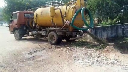 आबादी के आसपास ही कर रहे सीवरेज के पानी का निस्तारण