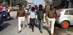 पुलिस ने निकाला जुलूस