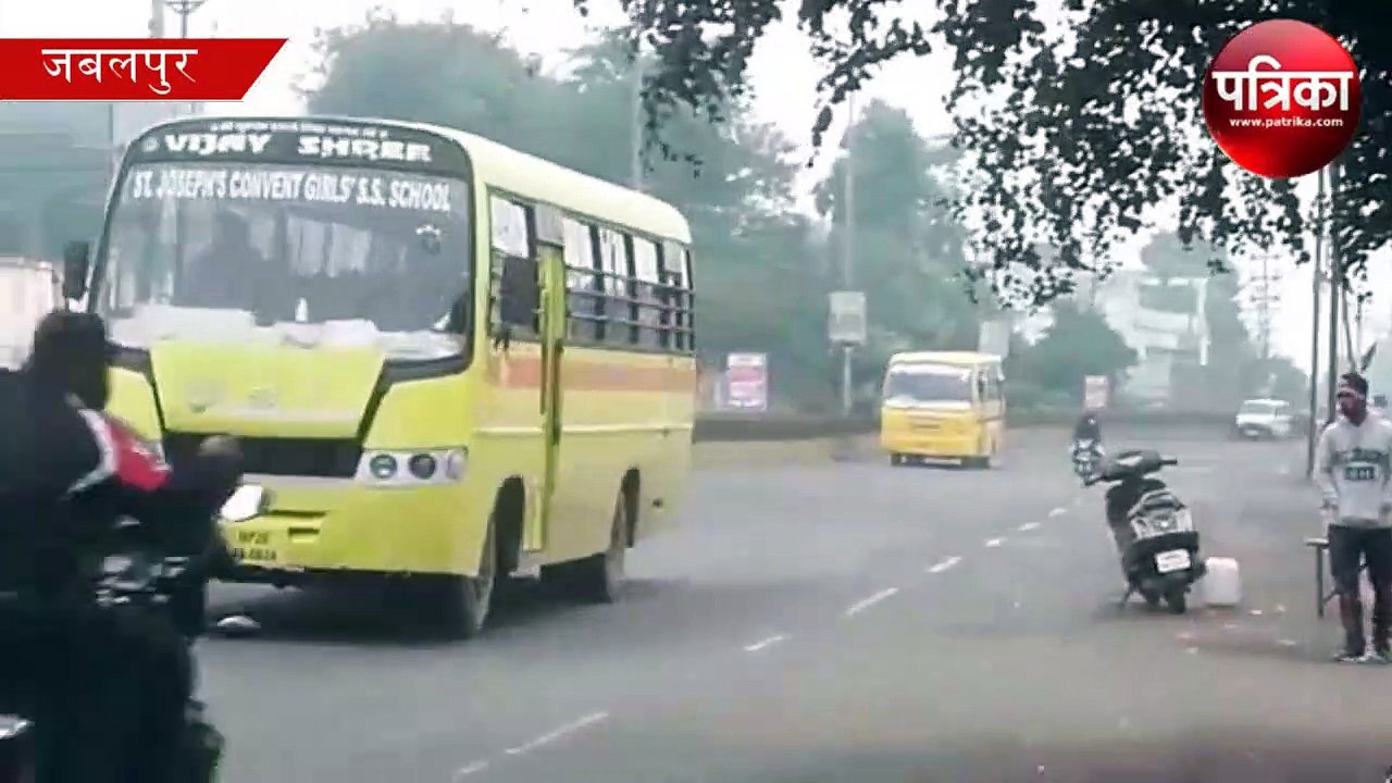 heavier fog and cold weather video: कश्मीर जैसा ठंडा हो गया मप्र का ये शहर, हवाओं में बर्फ घुली