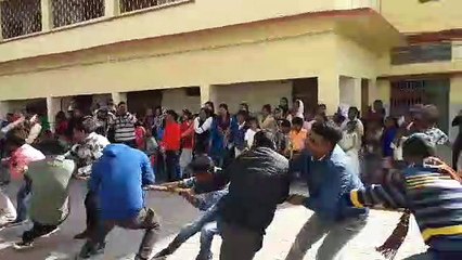 Rope pull and ring race organized